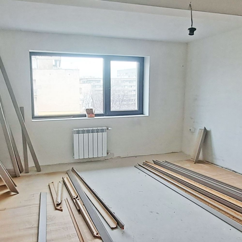 3-СТАЕН АПАРТАМЕНТ 133 М² БЛИЗО ДО ЮЖНИЯ ПАРК - 0