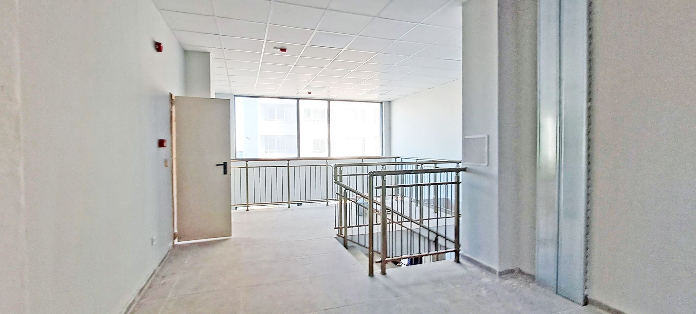 МЕДИЦИНСКИ ЦЕНТЪР 670 М² ДО МЕТРОСТАНЦИЯ ЛЮЛИН - 0