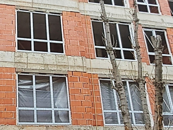 2-СТАЕН АПАРТАМЕНТ 80 М² БЛИЗО ДО ЮЖНИЯ ПАРК - 0