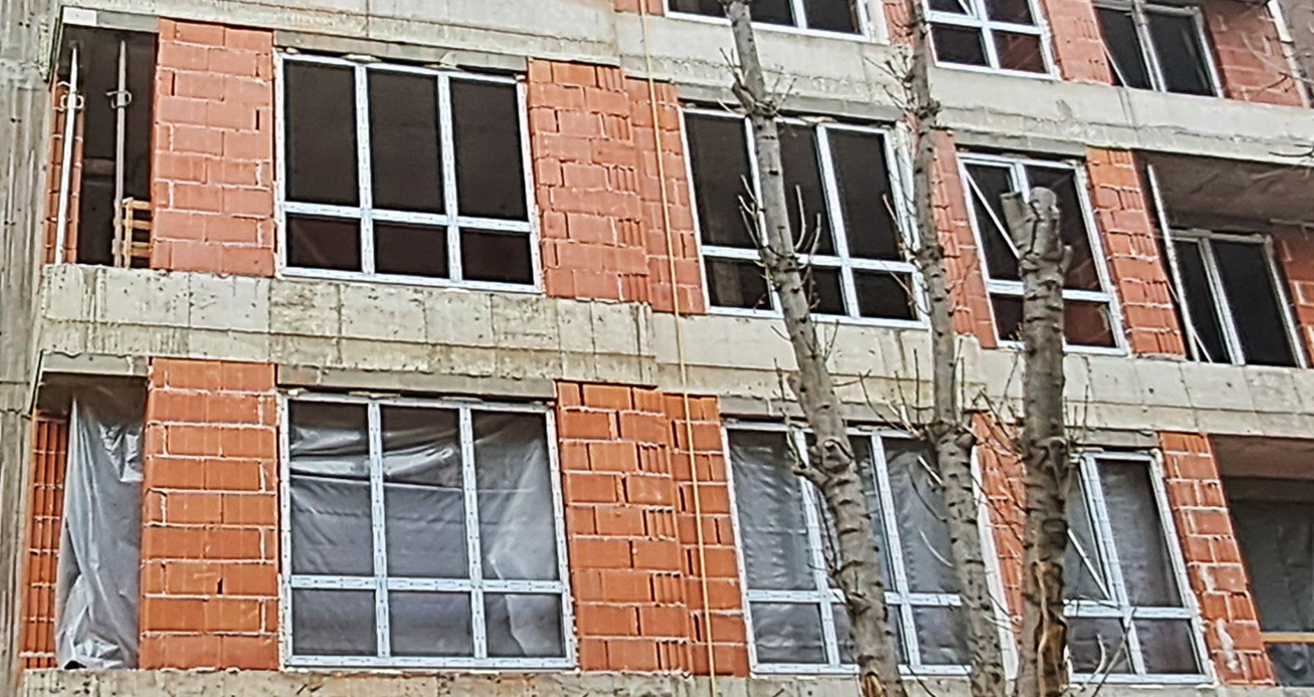 2-СТАЕН АПАРТАМЕНТ 80 М² БЛИЗО ДО ЮЖНИЯ ПАРК - 0