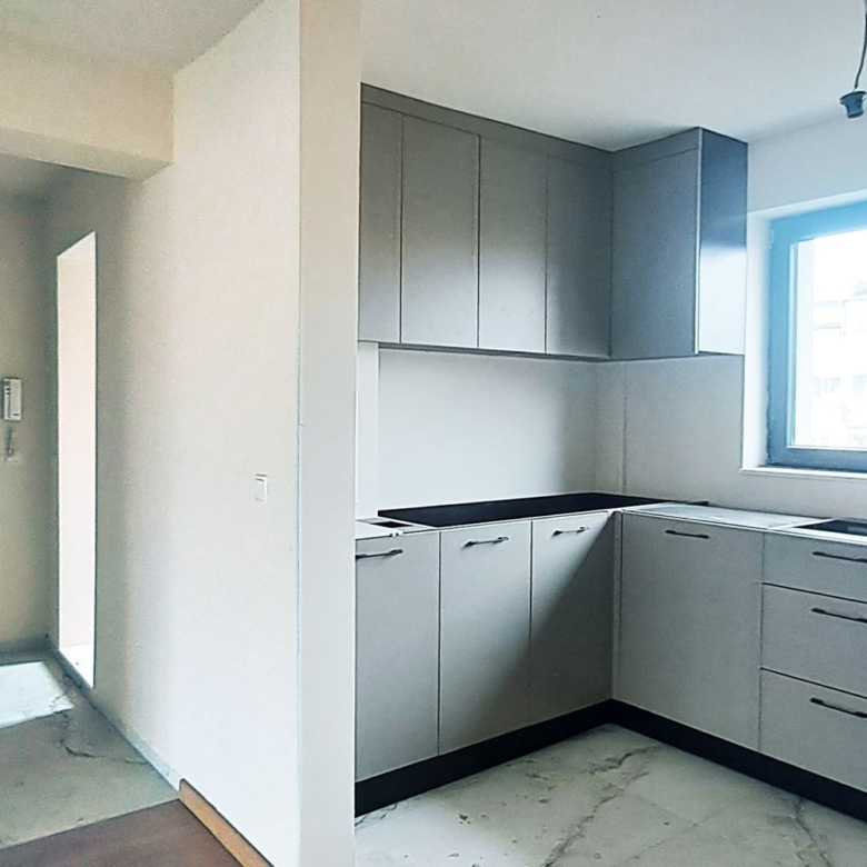 3-СТАЕН АПАРТАМЕНТ 133 М² БЛИЗО ДО ЮЖНИЯ ПАРК - 0