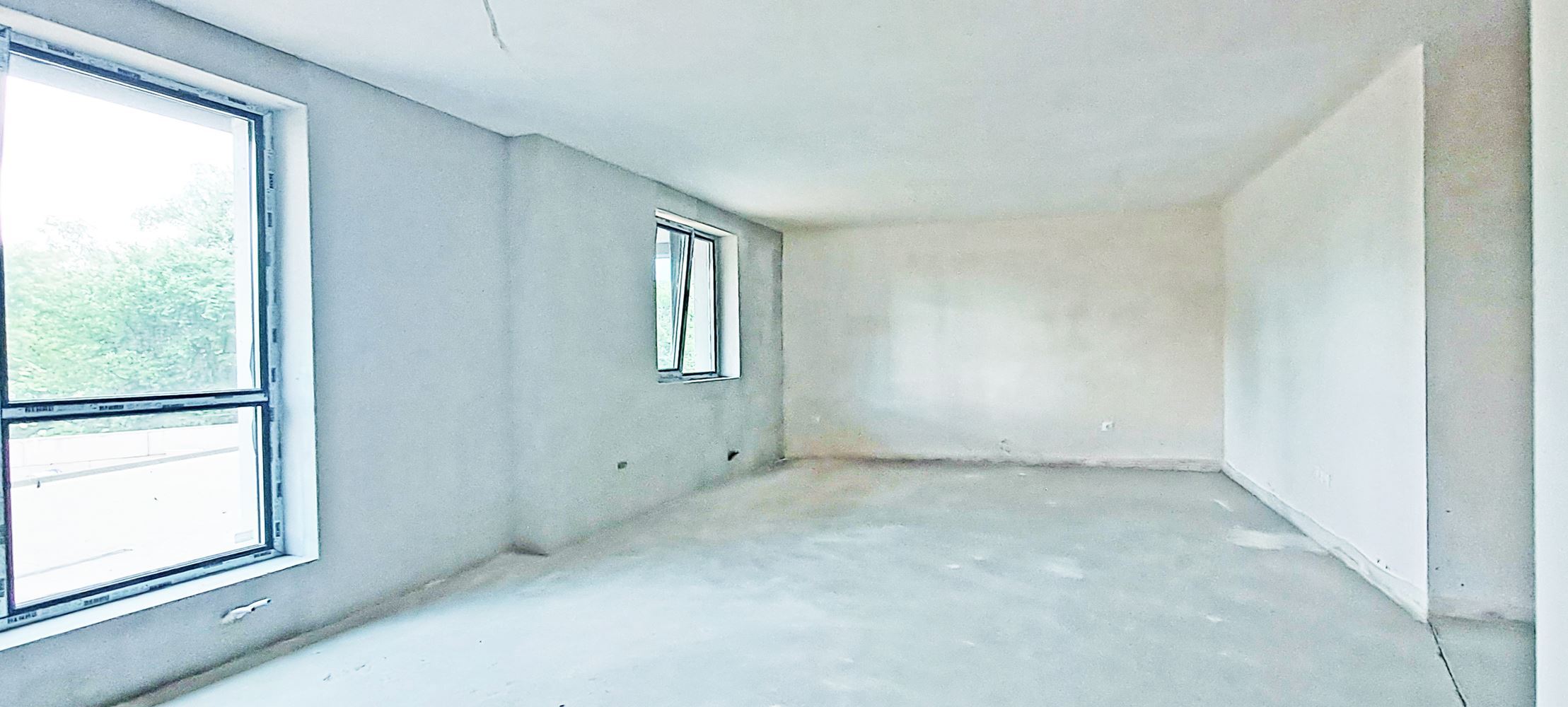 3-СТАЕН АПАРТАМЕНТ 139 М2 БЛИЗО ДО МЕТРОСТАНЦИЯ КРАСНО СЕЛО - 0