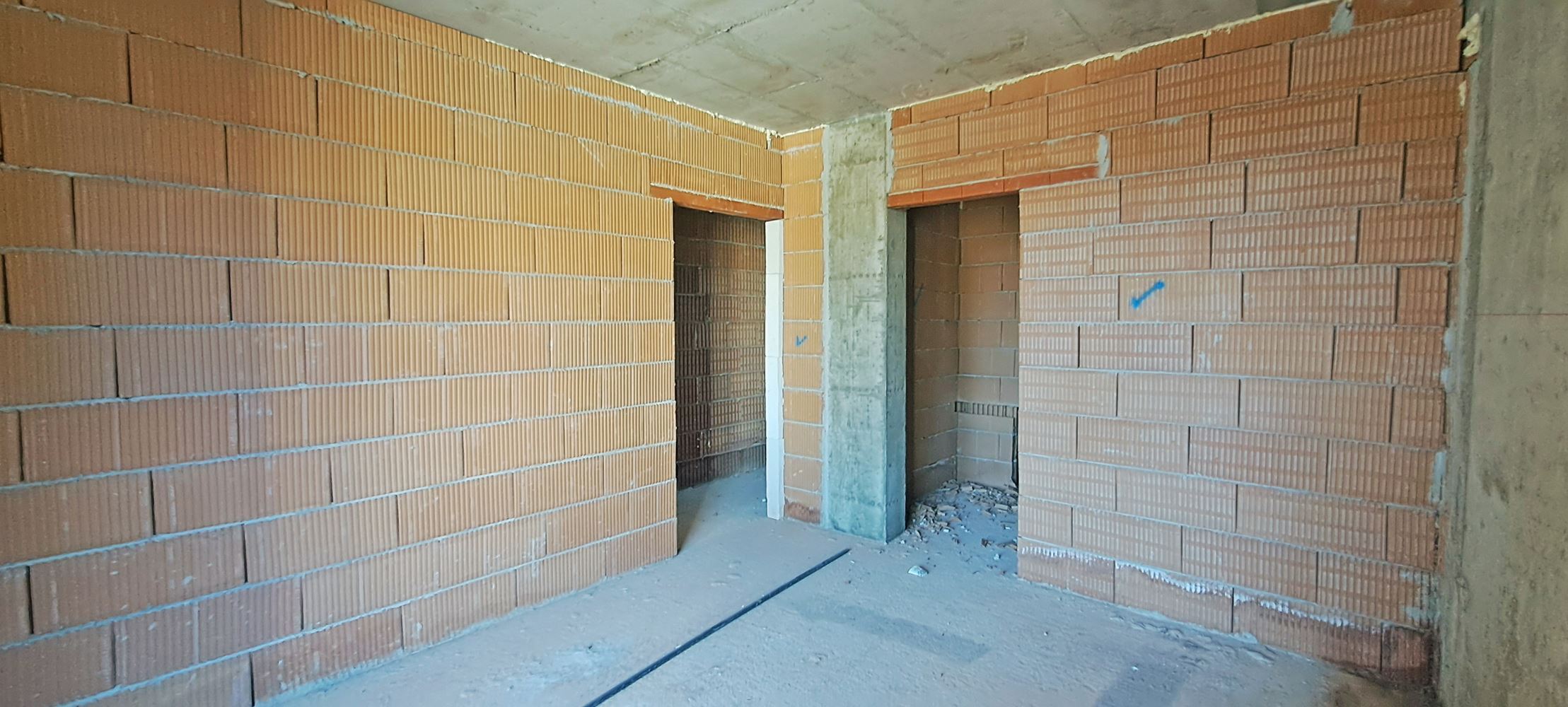 3-СТАЕН АПАРТАМЕНТ 122 М² В ПОЛИТЕ НА ВИТОША - 0