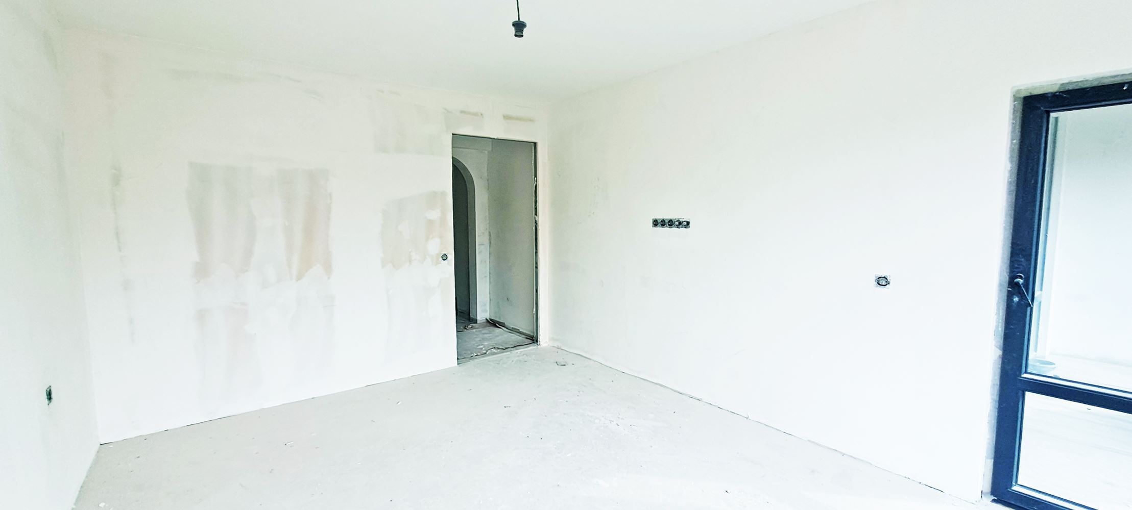 3-СТАЕН АПАРТАМЕНТ 108 М² БЛИЗО ДО ЮЖНИЯ ПАРК - 0