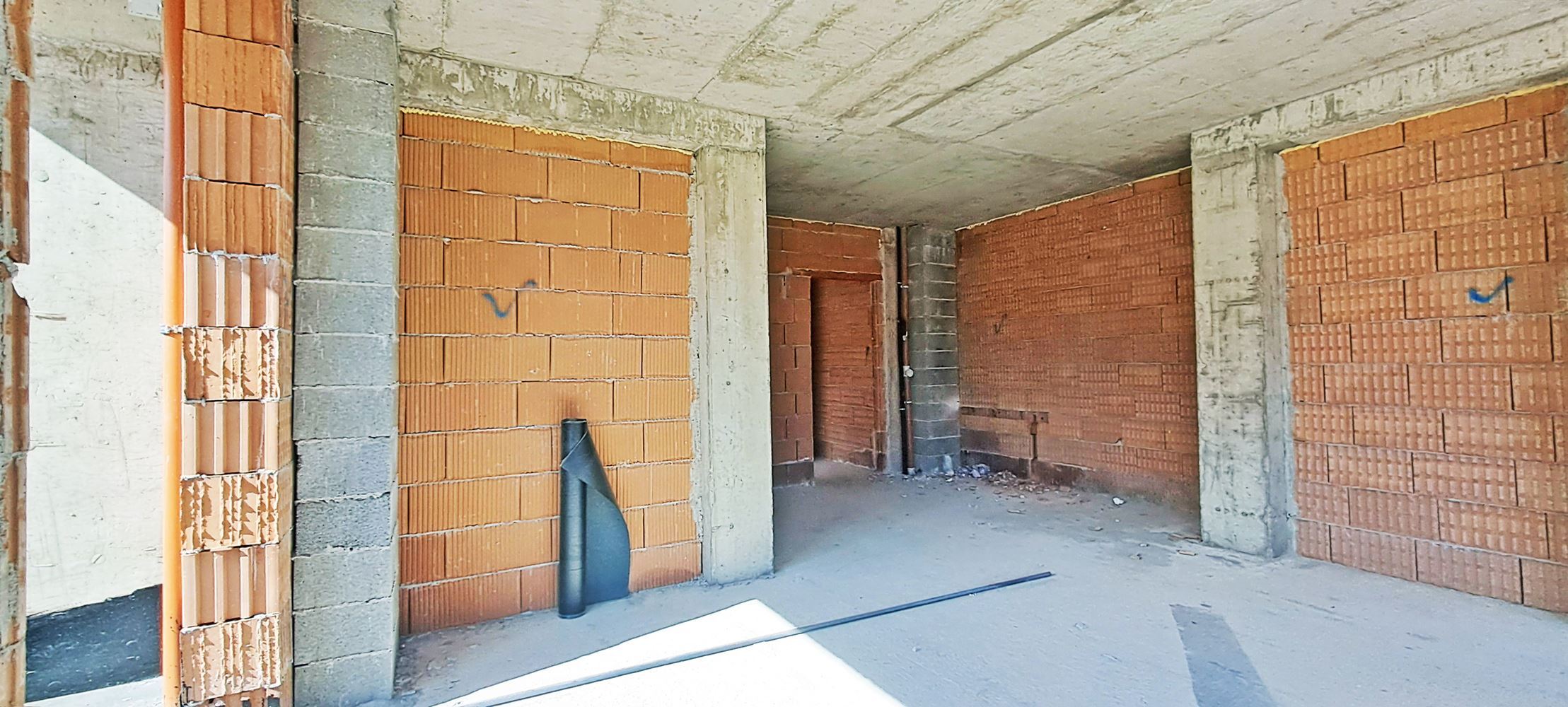 3-СТАЕН АПАРТАМЕНТ 122 М² В ПОЛИТЕ НА ВИТОША - 0