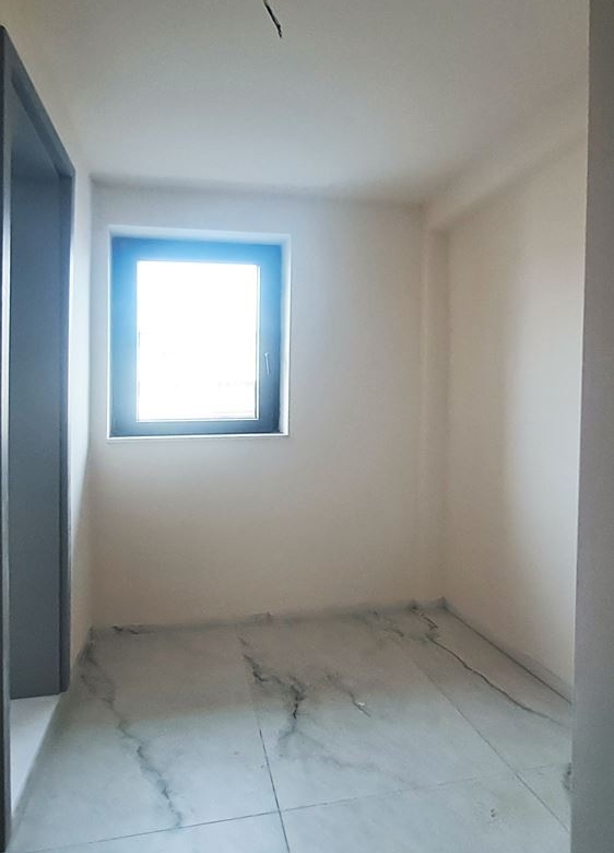 3-СТАЕН АПАРТАМЕНТ 133 М² БЛИЗО ДО ЮЖНИЯ ПАРК - 0