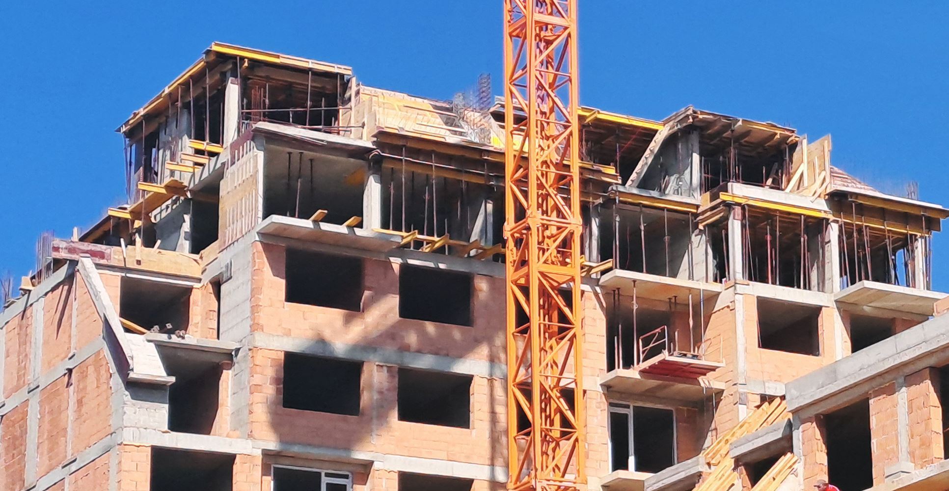 4-СТАЕН АПАРТАМЕНТ 141 М² ДО МЕТРОСТАНЦИЯ МИЗИЯ - 0