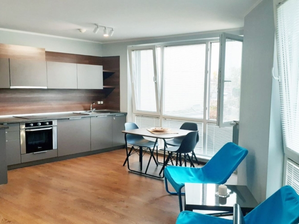 1-СТАЕН АПАРТАМЕНТ 63 М² ДО УНСС - 0