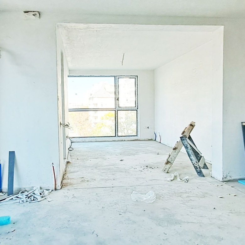 3-СТАЕН АПАРТАМЕНТ СЪС 136 М² НА МИНУТИ ОТ ЮЖЕН ПАРК - 0