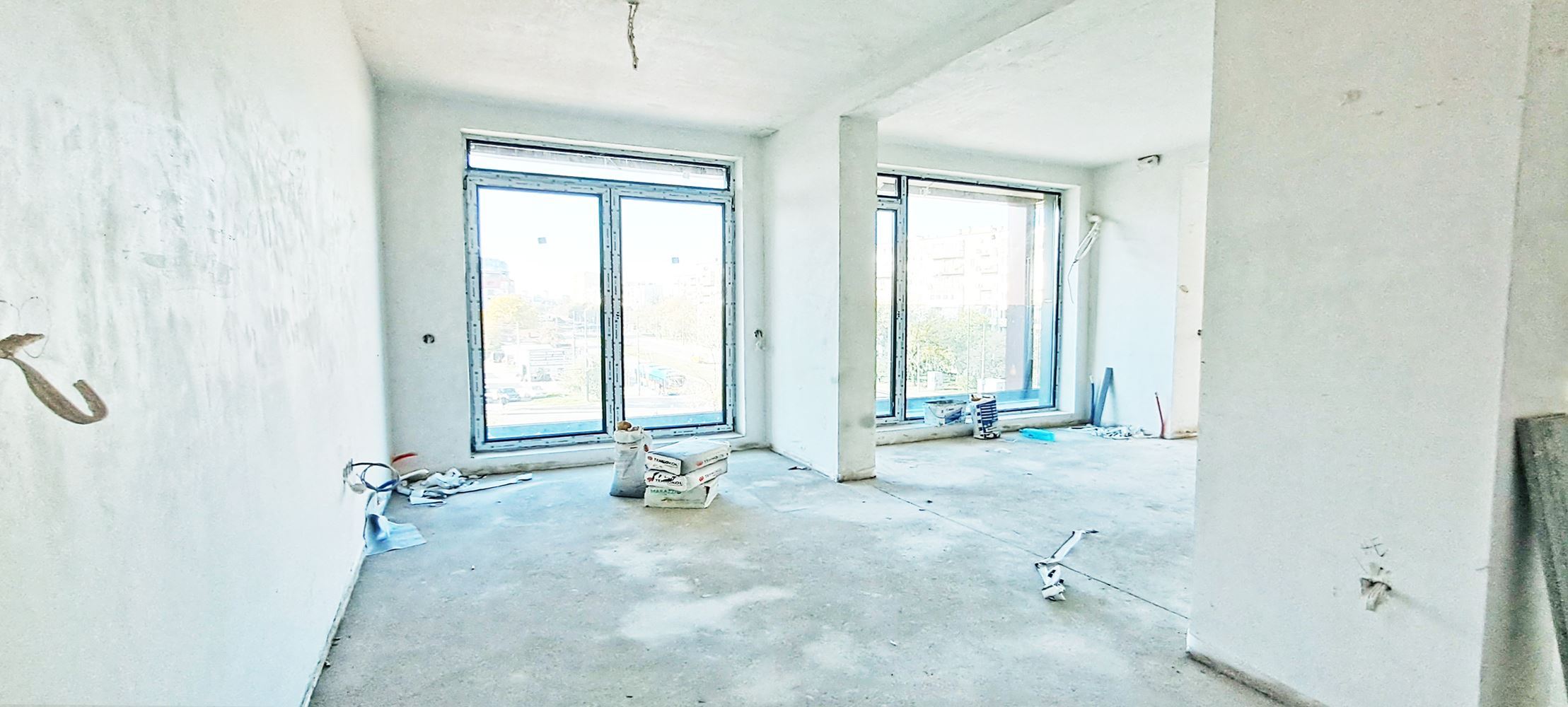 3-СТАЕН АПАРТАМЕНТ СЪС 136 М² НА МИНУТИ ОТ ЮЖЕН ПАРК - 0