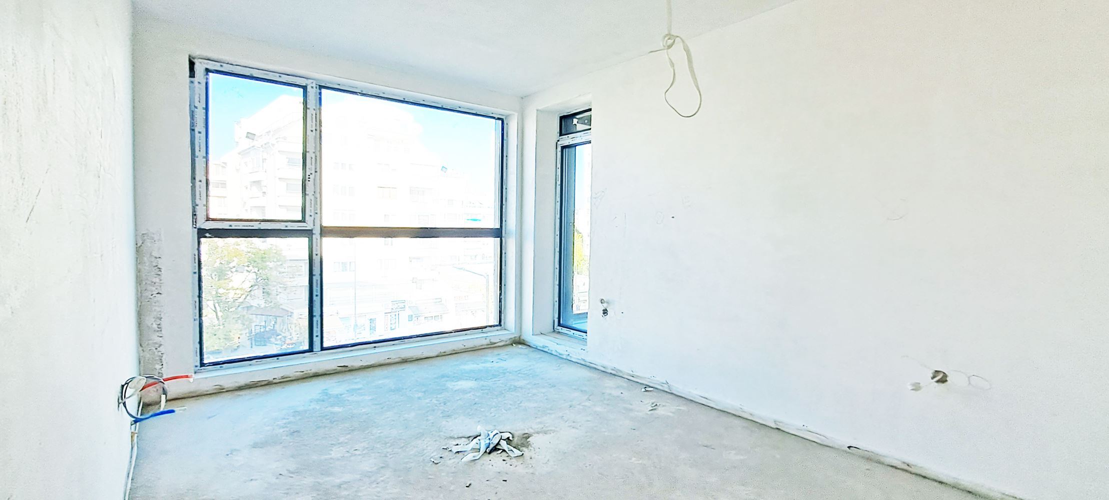 3-СТАЕН АПАРТАМЕНТ СЪС 136 М² НА МИНУТИ ОТ ЮЖЕН ПАРК - 0