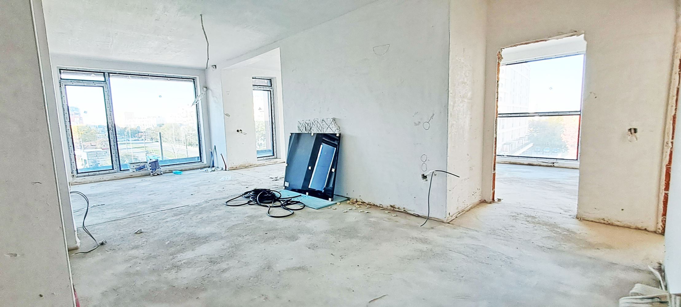 3-СТАЕН АПАРТАМЕНТ СЪС 136 М² НА МИНУТИ ОТ ЮЖЕН ПАРК - 0