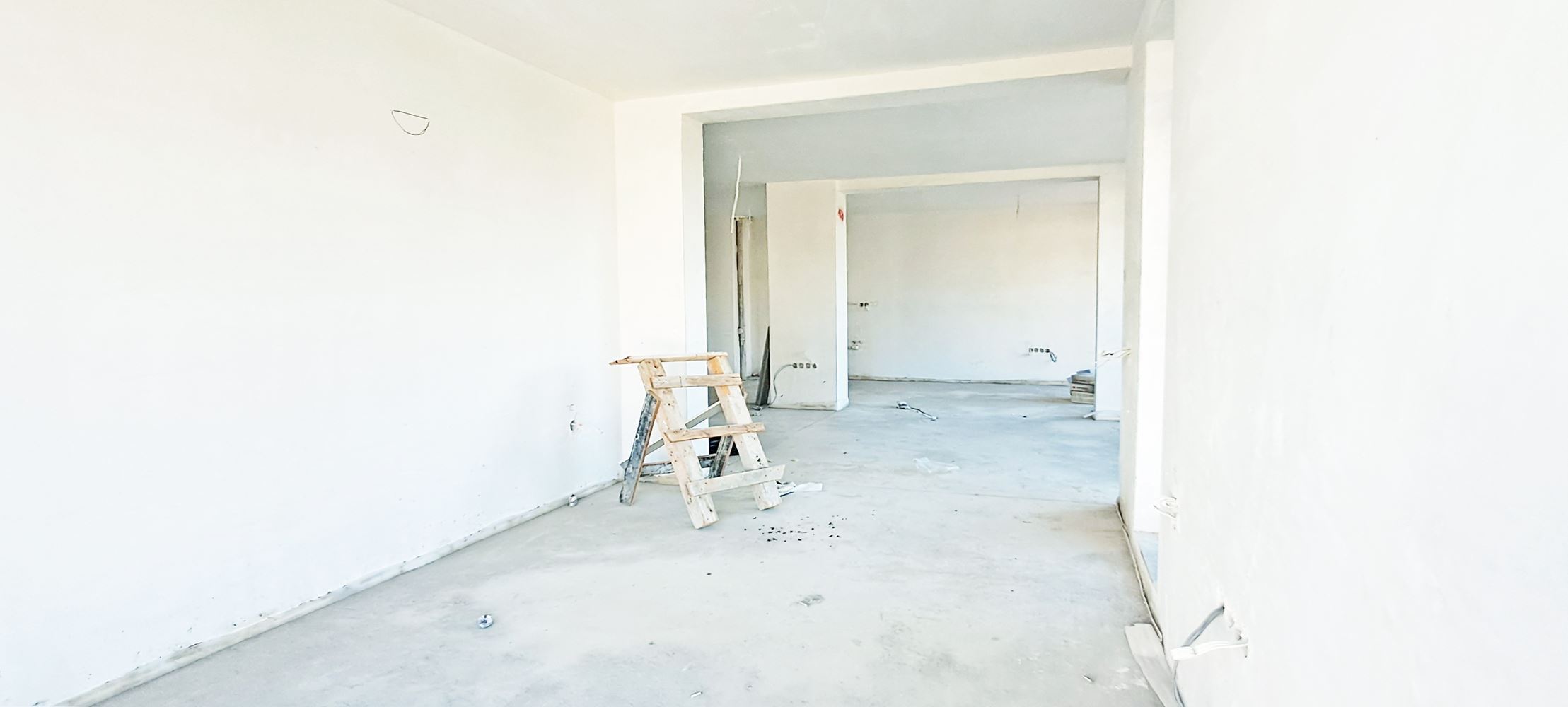 3-СТАЕН АПАРТАМЕНТ СЪС 136 М² НА МИНУТИ ОТ ЮЖЕН ПАРК - 0