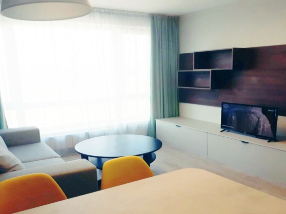 2-СТАЕН АПАРТАМЕНТ 60 М² ДО УНСС - 0