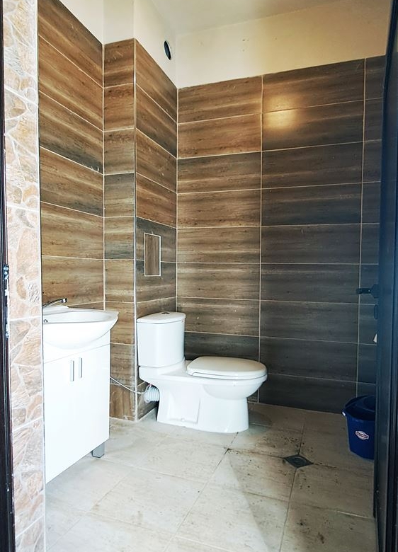 ЗАВЕДЕНИЕ 145 М² И ВИТРИНА КЪМ УЛИЦА И ДВОР - 0