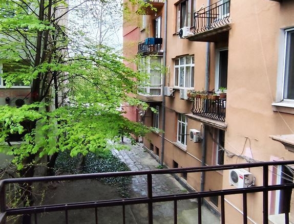3-СТАЕН АПАРТАМЕНТ 85 М² ДО НДК - 0