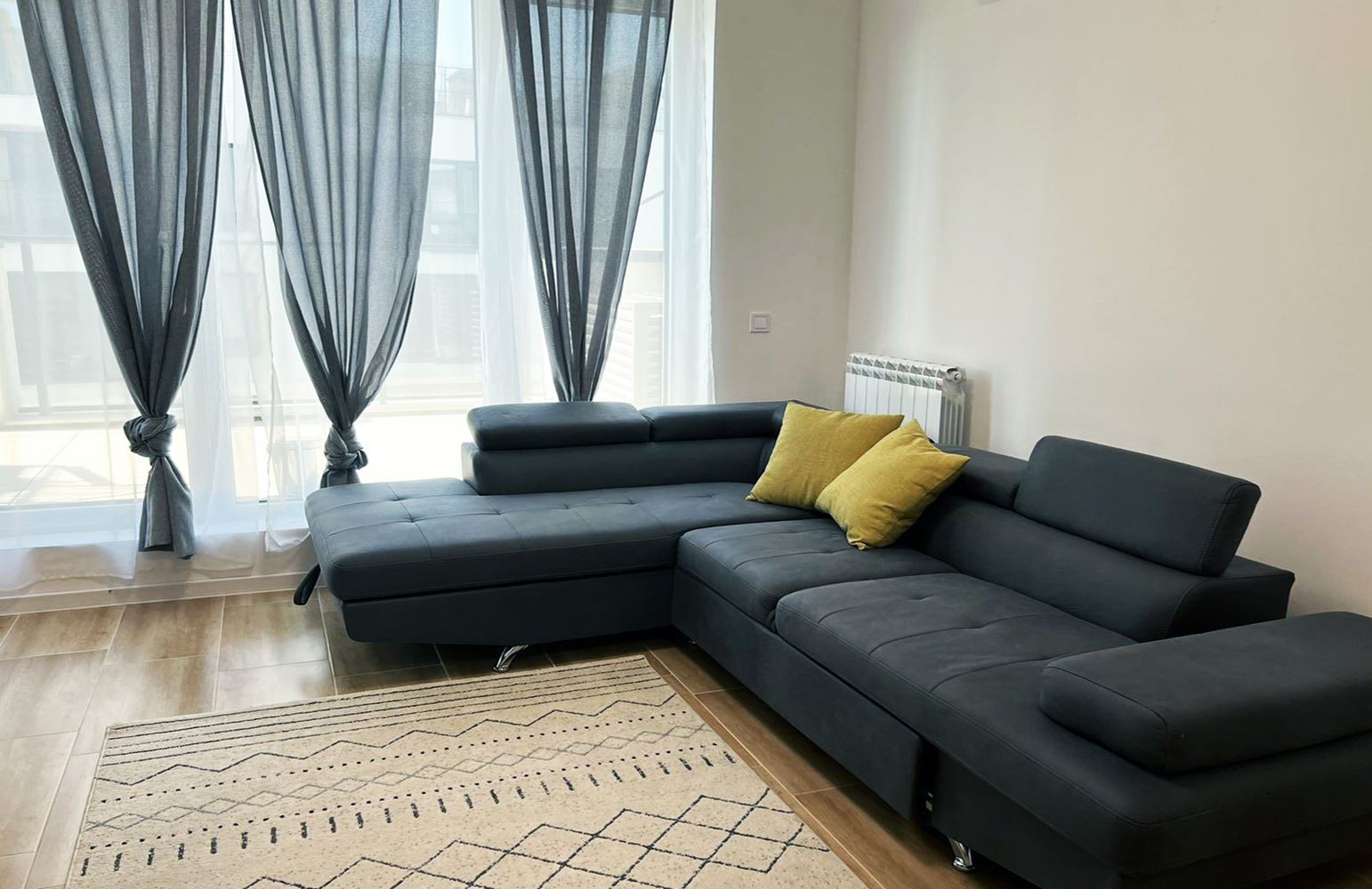 4-СТАЕН АПАРТАМЕНТ 140 М² ДО МЕТРОСТАНЦИЯ ВИТОША - 0