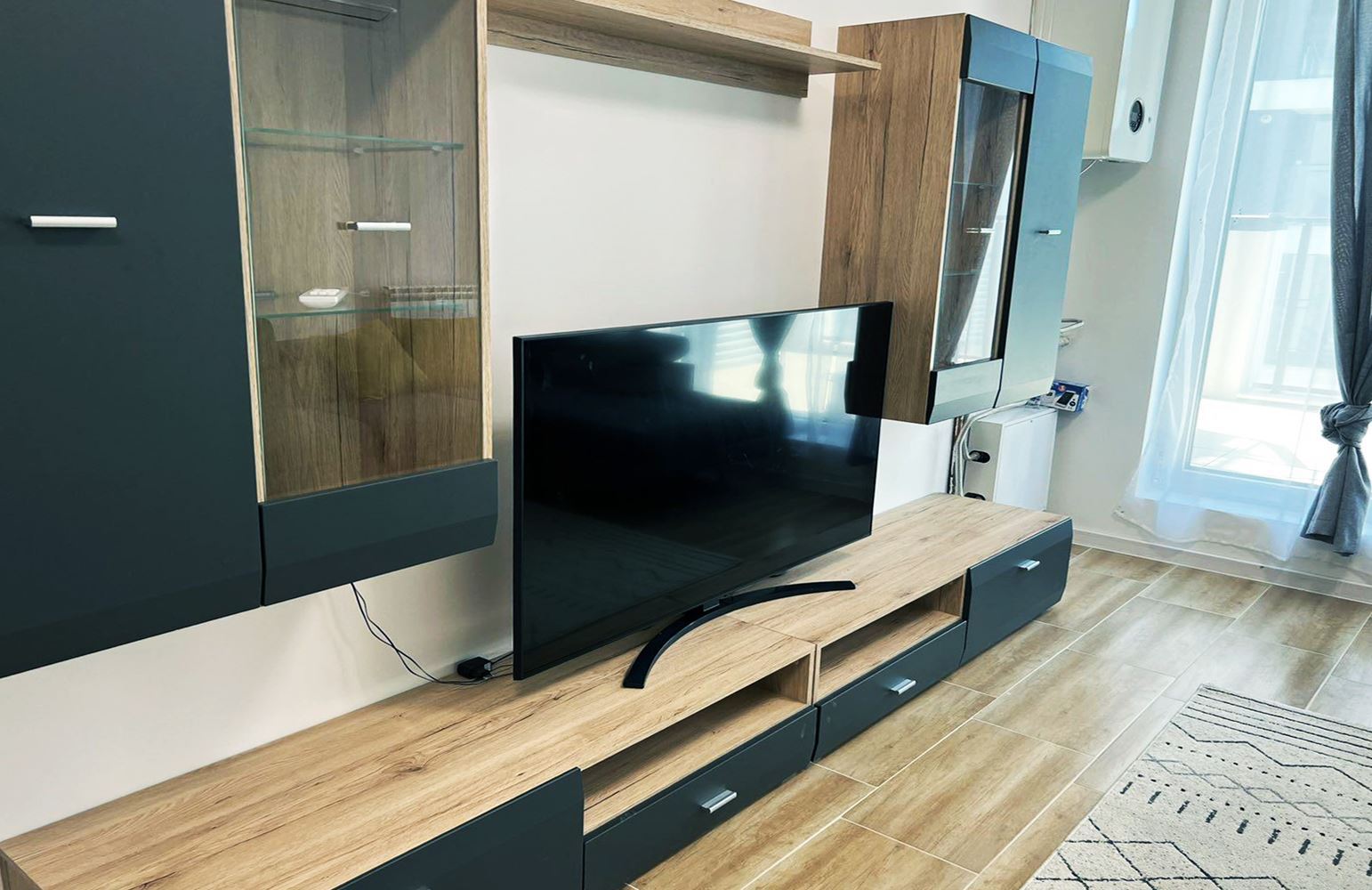 4-СТАЕН АПАРТАМЕНТ 140 М² ДО МЕТРОСТАНЦИЯ ВИТОША - 0
