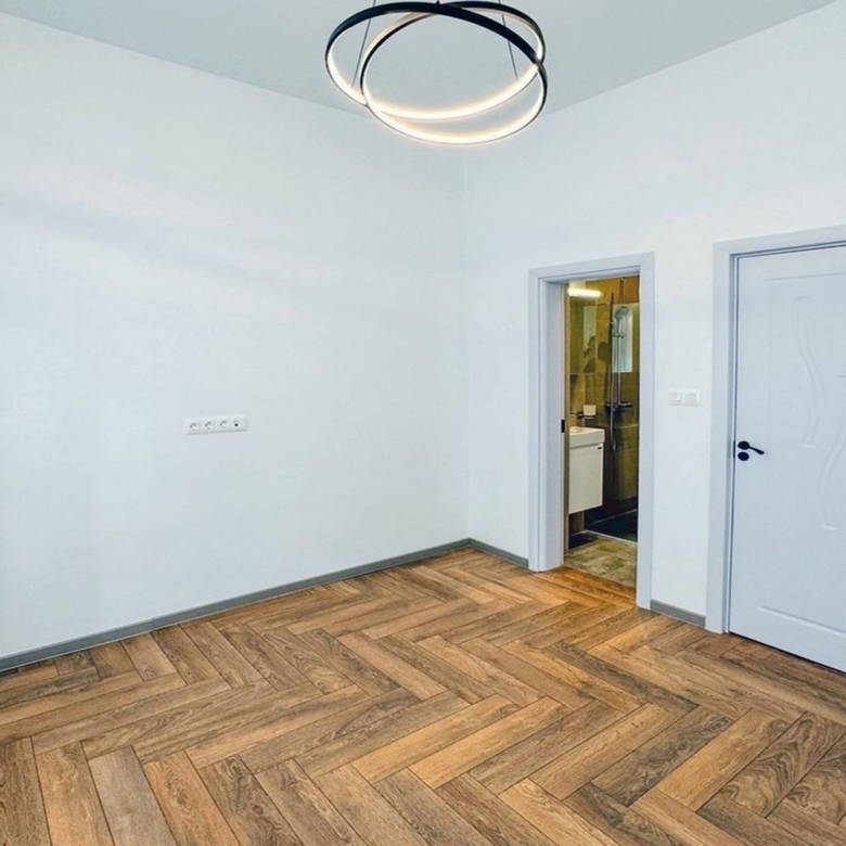 3-СТАЕН АПАРТАМЕНТ 89 М² ДО МЕТРОСТАНЦИЯ НДК - 0