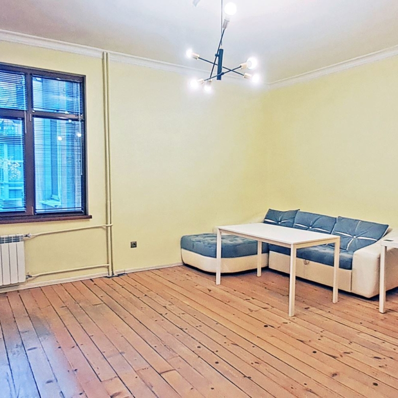 3-СТАЕН АПАРТАМЕНТ 85 М² ДО НДК - 0