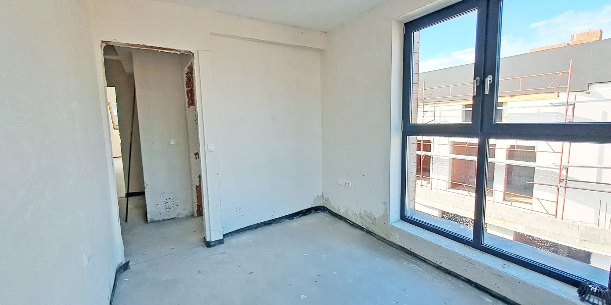 4-СТАЕН АПАРТАМЕНТ 176 М² В КВ.ОВЧА КУПЕЛ - 0