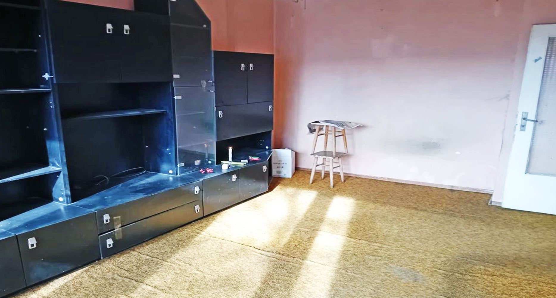 1-СТАЕН 45 М² АПАРТАМЕНТ ДО МЕТРОСТАНЦИЯ КРАСНО СЕЛО - 0