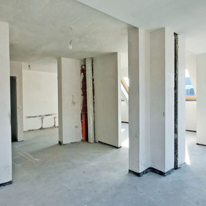 4-СТАЕН АПАРТАМЕНТ 176 М² В КВ.ОВЧА КУПЕЛ - 0