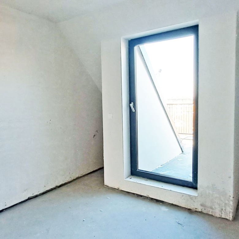 4-СТАЕН АПАРТАМЕНТ 176 М² В КВ.ОВЧА КУПЕЛ - 0