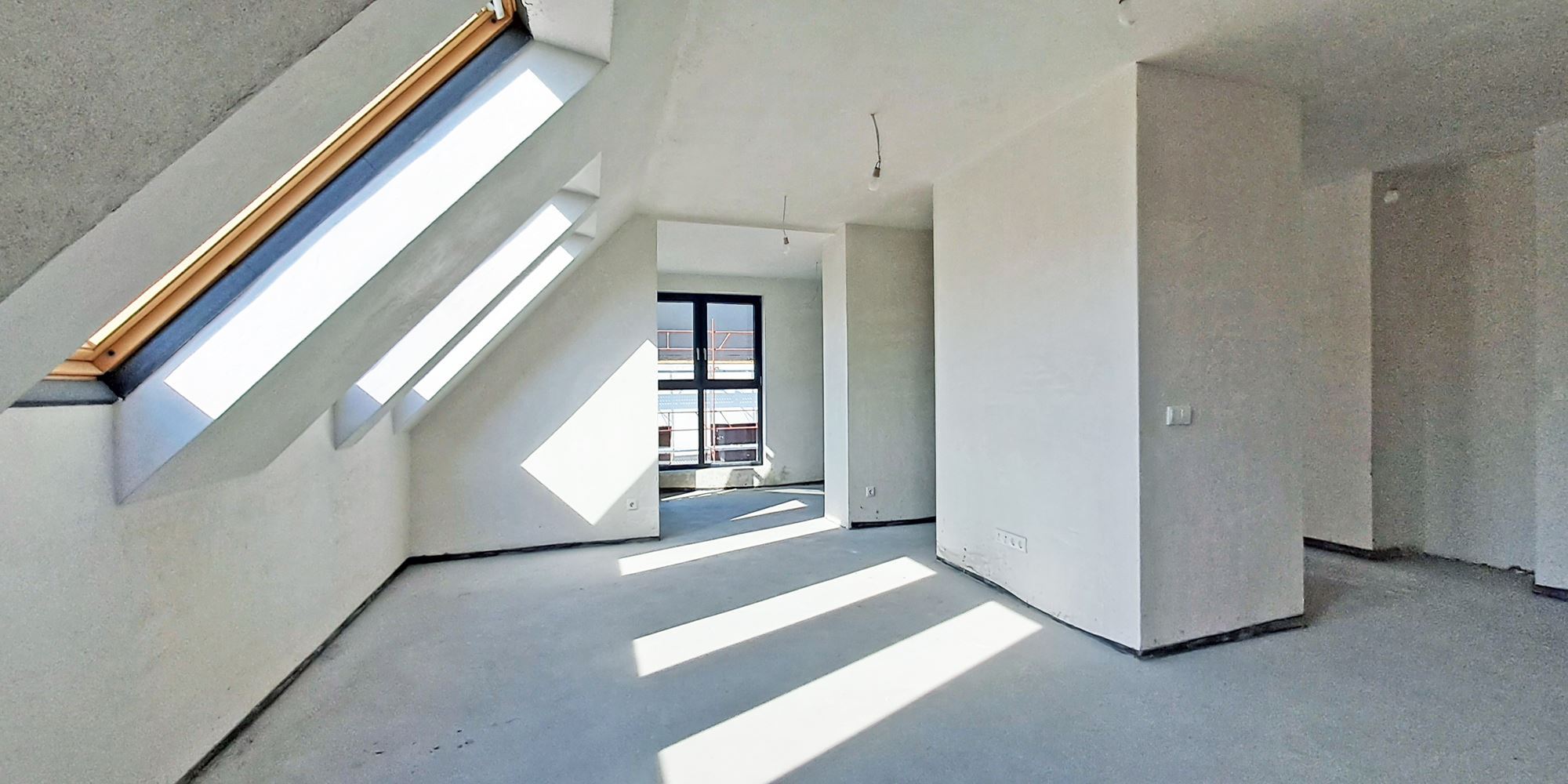 4-СТАЕН АПАРТАМЕНТ 176 М² В КВ.ОВЧА КУПЕЛ - 0