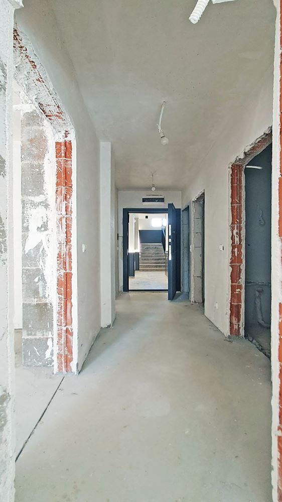 3-СТАЕН АПАРТАМЕНТ 94 М² В КВ.ОВЧА КУПЕЛ - 0