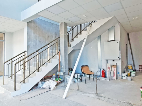 МЕДИЦИНСКИ ЦЕНТЪР 670 М² ДО МЕТРОСТАНЦИЯ ЛЮЛИН - 0
