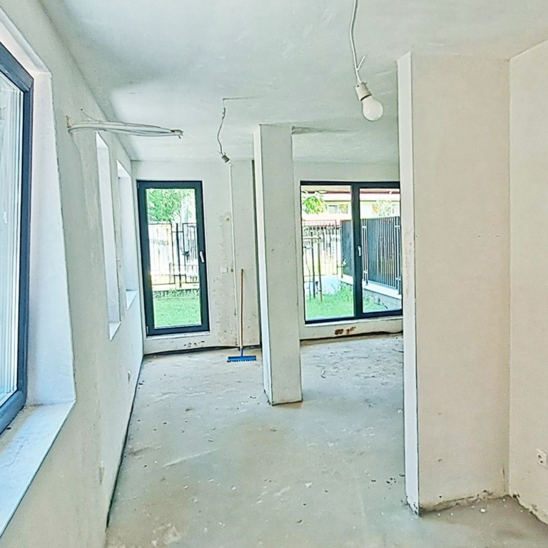 2-СТАЕН АПАРТАМЕНТ 72 М² СЪС СОБСТВЕН ДВОР 48 М² В КВ.ОВЧА КУПЕЛ - 0