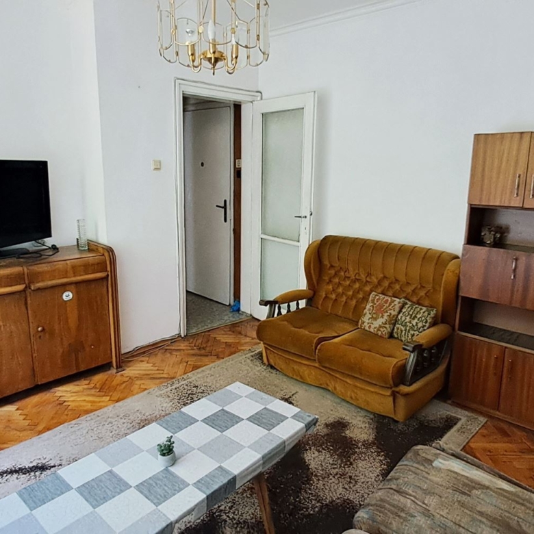 2-СТАЕН АПАРТАМЕНТ ПОД НАЕМ 70 М² ДО ПАРК - 0