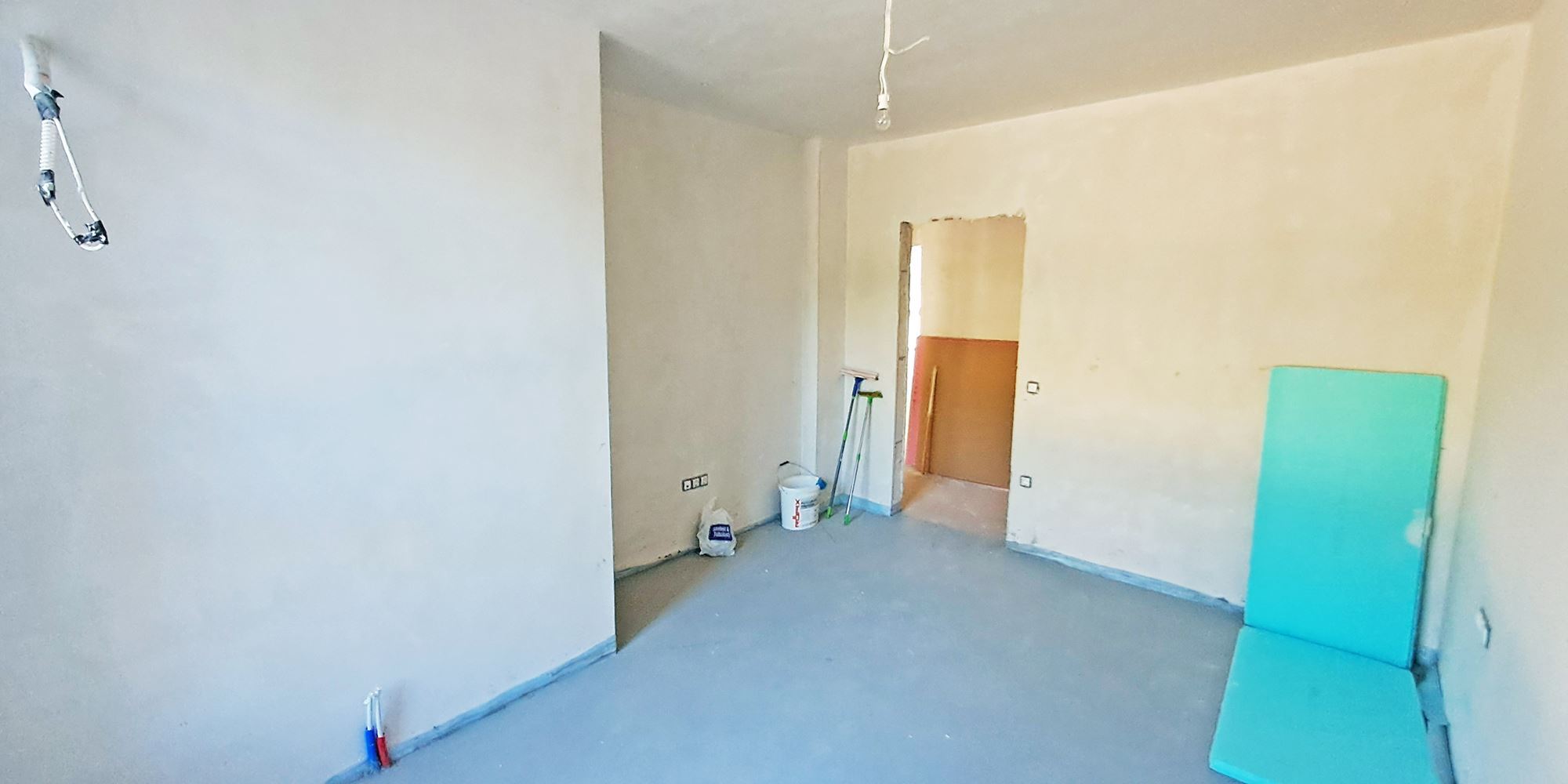 3-СТАЕН АПАРТАМЕНТ СЪС 92 М² СЪС СОБСТВЕН ДВОР В КВ. 76 М², ОВЧА КУПЕЛ - 0
