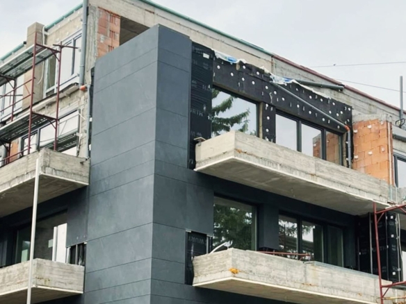 3-СТАЕН АПАРТАМЕНТ 107 М² В ПОЛИТЕ НА ВИТОША - 0