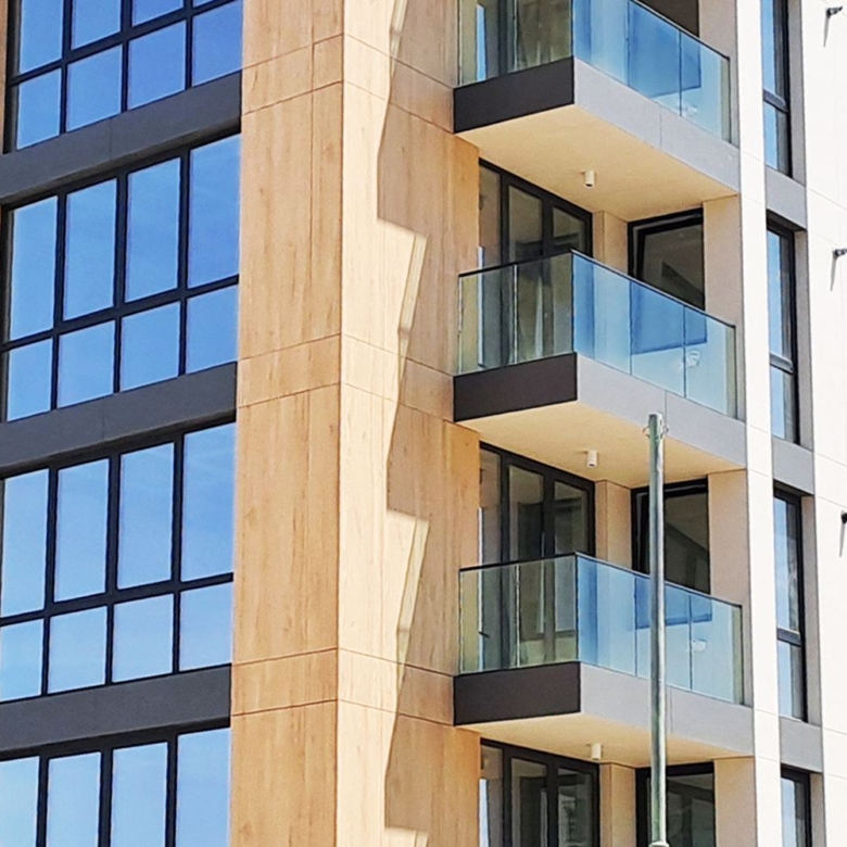 4-СТАЕН АПАРТАМЕНТ 168 М² ДО МЕТРОСТАНЦИЯ ВИТОША