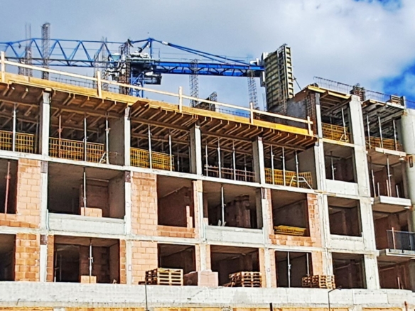4-СТАЕН АПАРТАМЕНТ 211 М² С ПАНОРАМНА ТЕРАСА 50 М² - 0