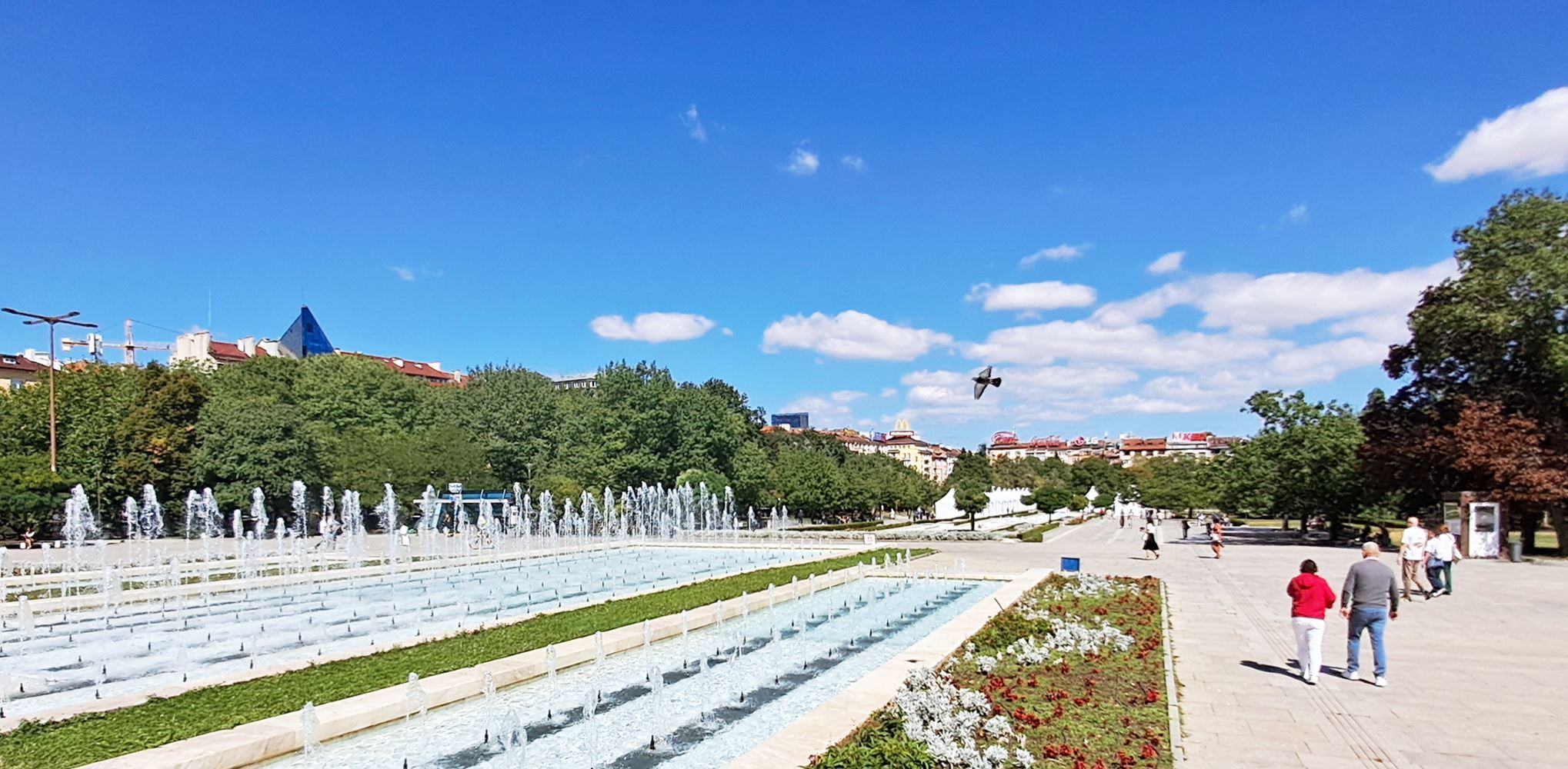 3-СТАЕН АПАРТАМЕНТ 85 М² ДО НДК - 0