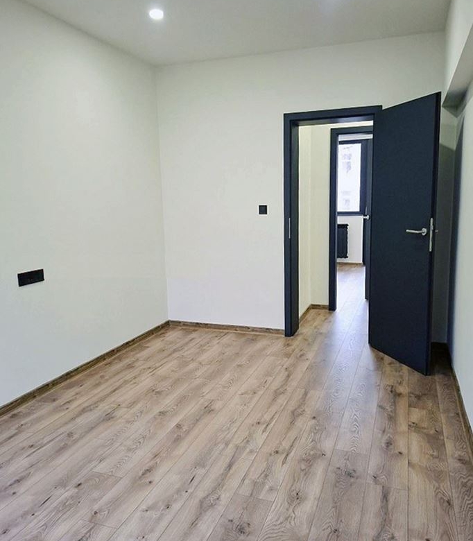 4-СТАЕН АПАРТАМЕНТ 95 М² ДО НПМГ - 0