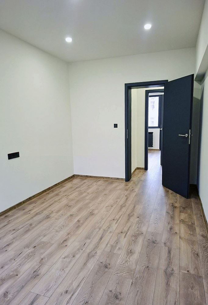 4-СТАЕН АПАРТАМЕНТ 95 М² ДО НПМГ - 0