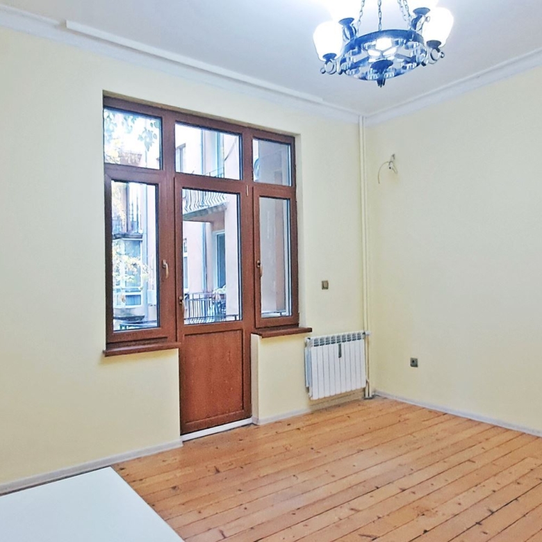 3-СТАЕН АПАРТАМЕНТ 85 М² ДО НДК - 0
