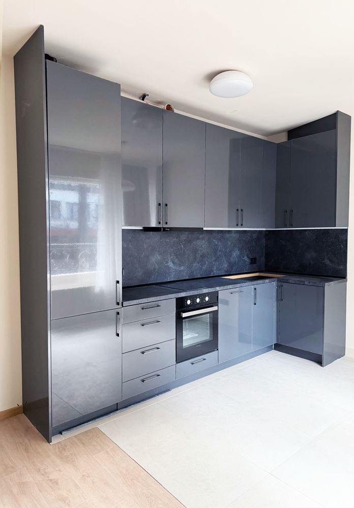 КЪЩА ПОД НАЕМ 400 М² С ДВОР 1 000 М² БЛИЗО ДО БОРИСОВАТА ГРАДИНА - 0