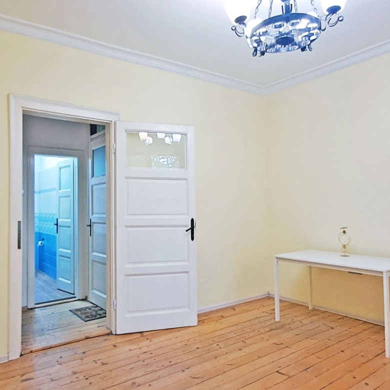 3-СТАЕН АПАРТАМЕНТ 85 М² ДО НДК - 0