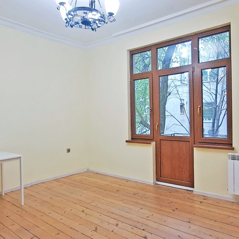 3-СТАЕН АПАРТАМЕНТ 85 М² ДО НДК - 0