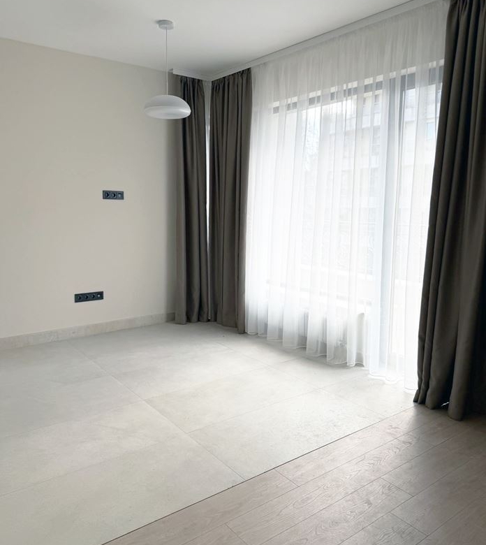 КЪЩА ПОД НАЕМ 400 М² С ДВОР 1 000 М² БЛИЗО ДО БОРИСОВАТА ГРАДИНА - 0